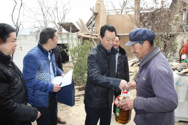 隴運集團公司開展春節前走訪幫扶慰問活動