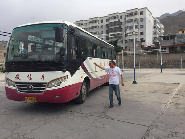 做到兩點(diǎn)，輕松考試，順利拿證